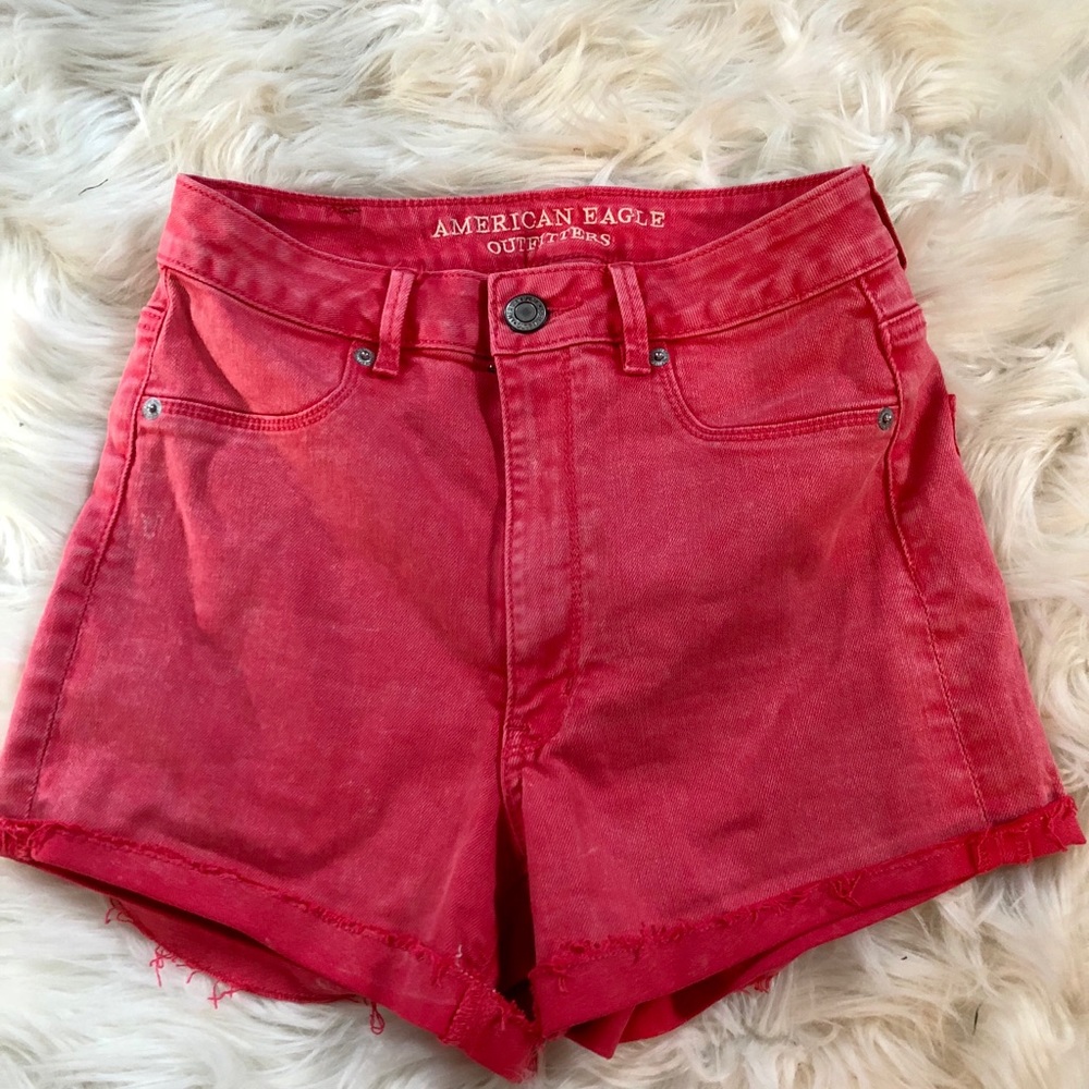American Eagle Outfitters Highwaisted Short (Sz 6)